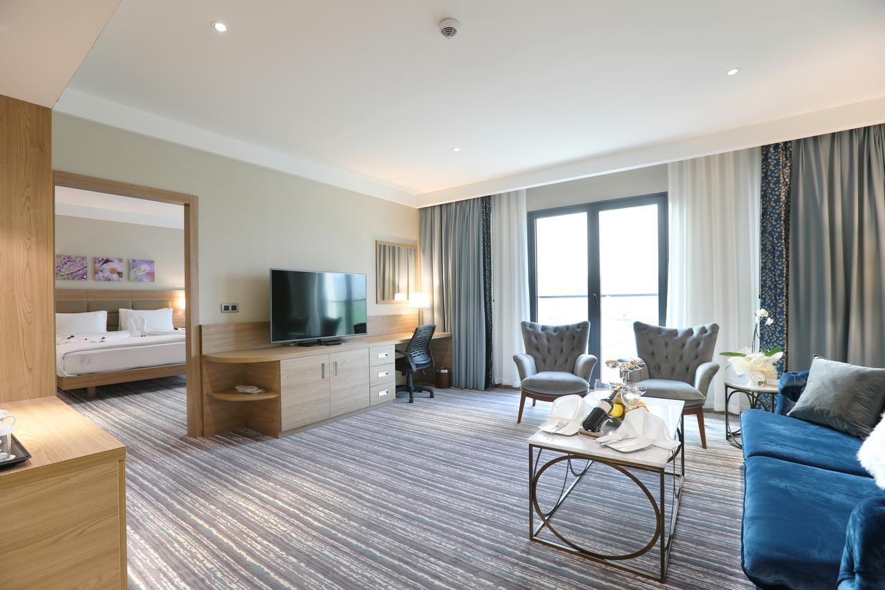 Hilton Garden Inn Adıyaman Exteriör bild